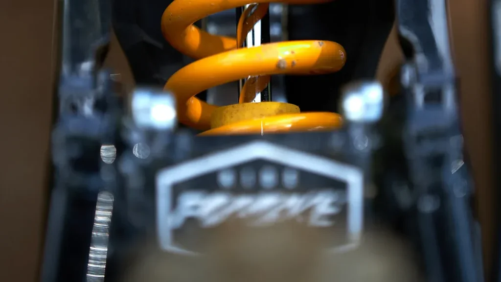 Rebuildable Shocks: TCO, Spares Program, and Warranty Strategy