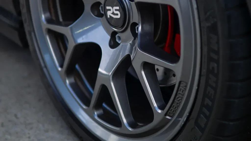 Coordinating Suspension and Brake Upgrades: A Program Approach for Distributors and Aftermarket Brands